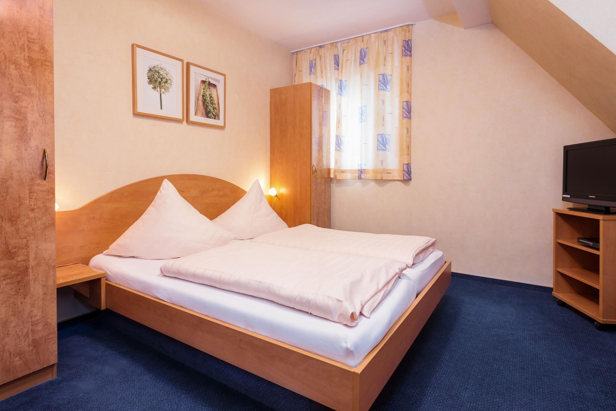Stumbergers Hotel โคเคห์ม ภายนอก รูปภาพ